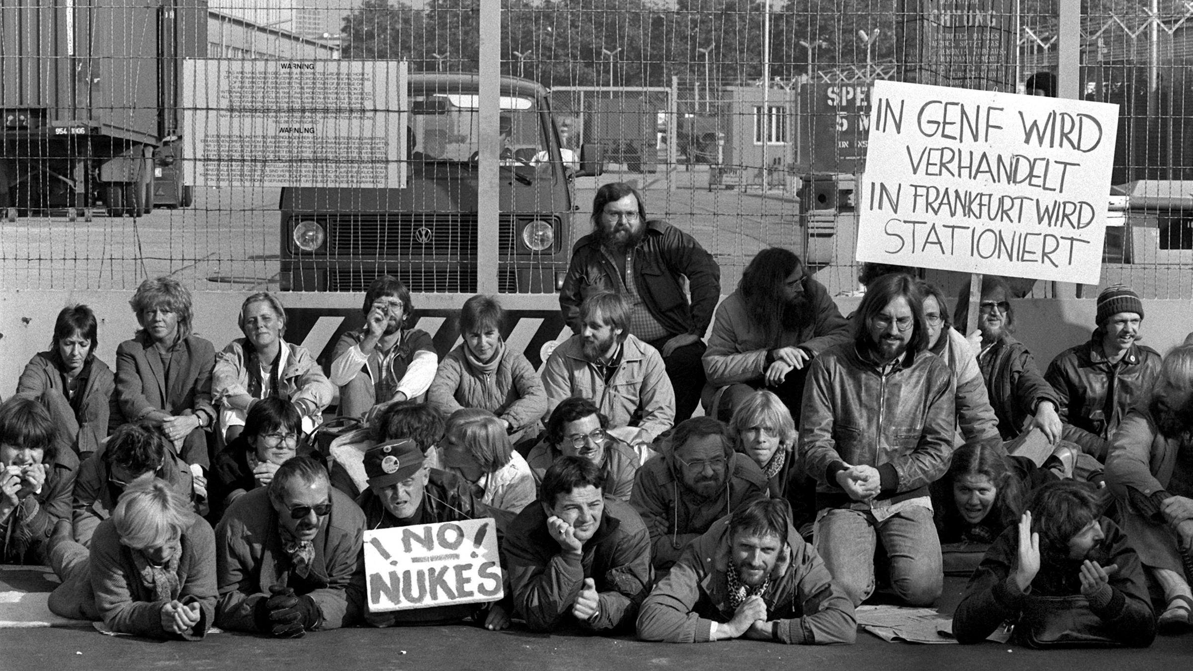 Blockade der Grünen mit Joschka Fischer 1983 in Frankfurt