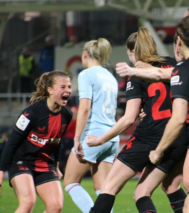 1.Bundesliga Damen, Bayer Leverkusen - 1.FC Köln