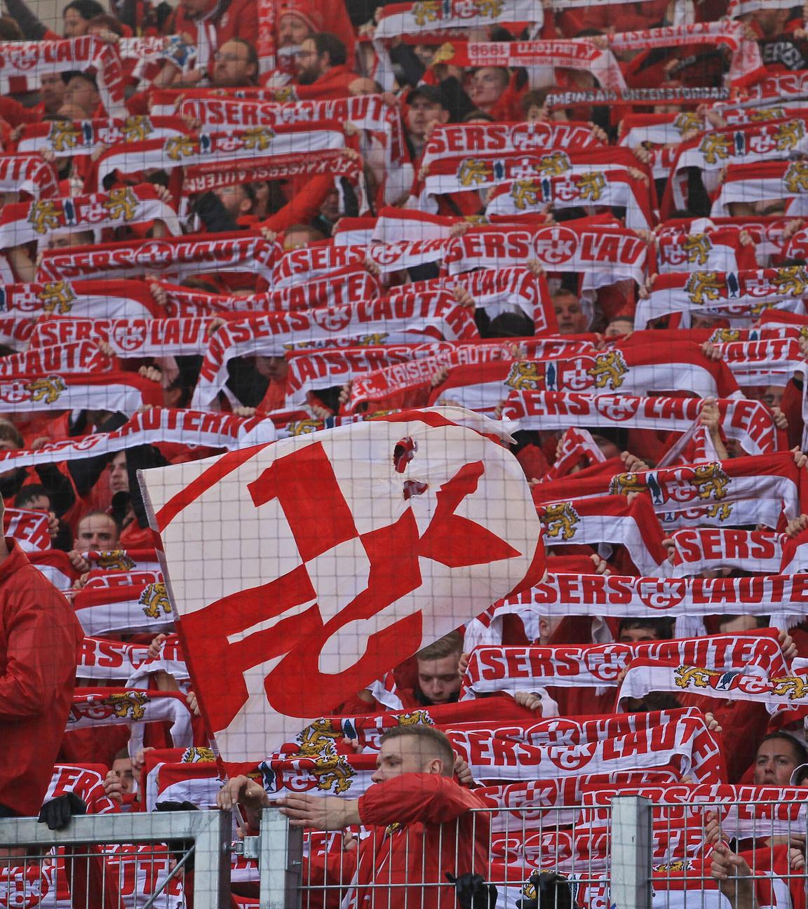 Fans des 1. FC Kaiserslautern 