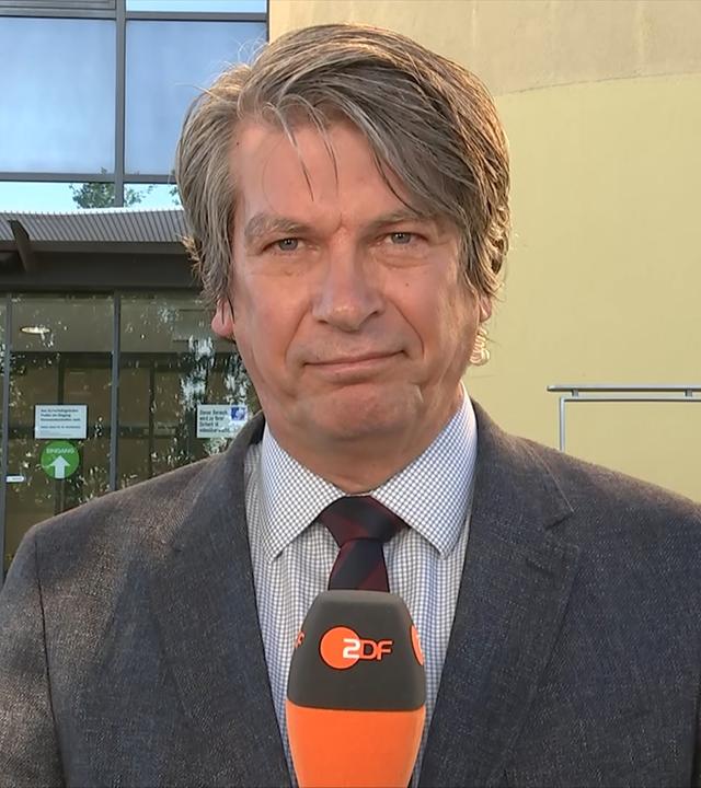 ZDF-Reporter Andreas Weise in Halle
