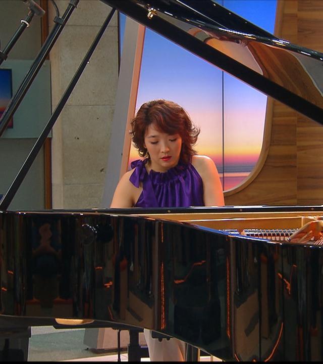 Claire Huangci - "Aufenthalt"