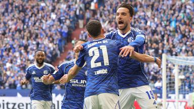 Schalke 04 mit großem Schritt Richtung Aufstieg