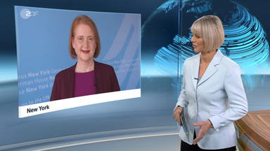 Gundula Gause im Schaltgespräch mit Frauenministerin Lisa Paus.