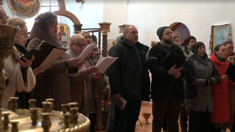 Singen gegen den Krieg - Chro in Charkiw