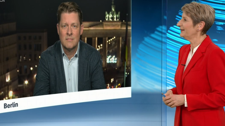 Schaltgespräch zwischen der Moderatorin Anne Gellinek und dem Nahost-Experte Guido Steinberg