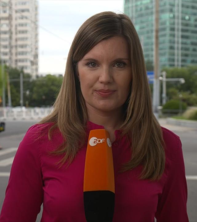 ZDF-Korrespondentin Elisabeth Schmidt in Peking