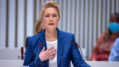 Schwesig als letzte Zeugin: Engagement für Pipeline "Fehler"