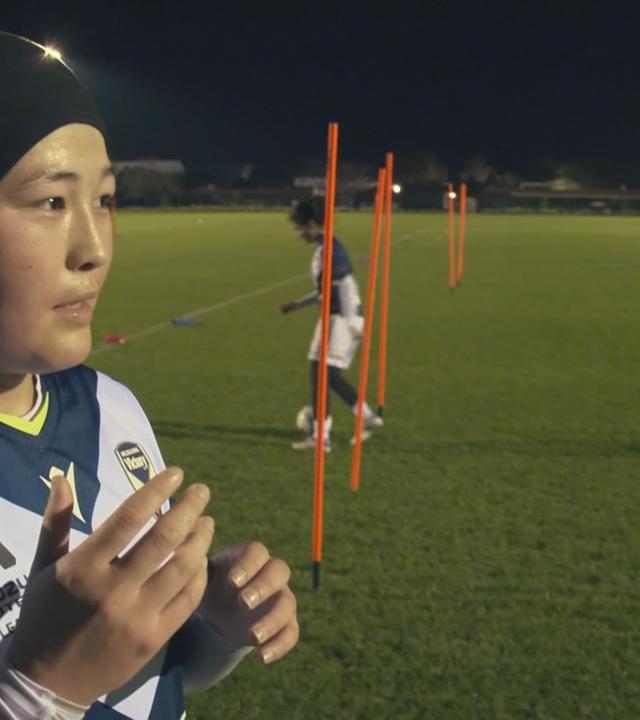 Afghanische Fußballspielerin