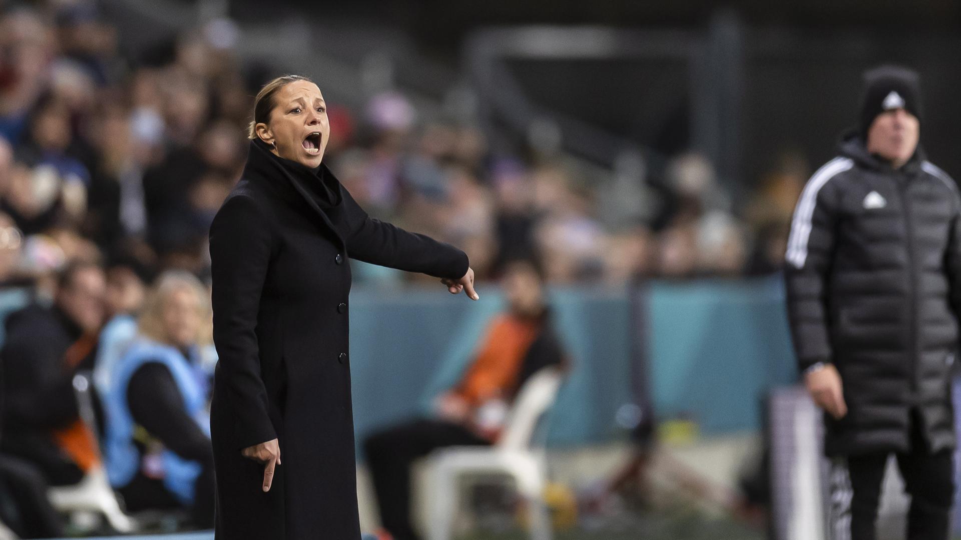 Inka Grings, Fußballtrainerin