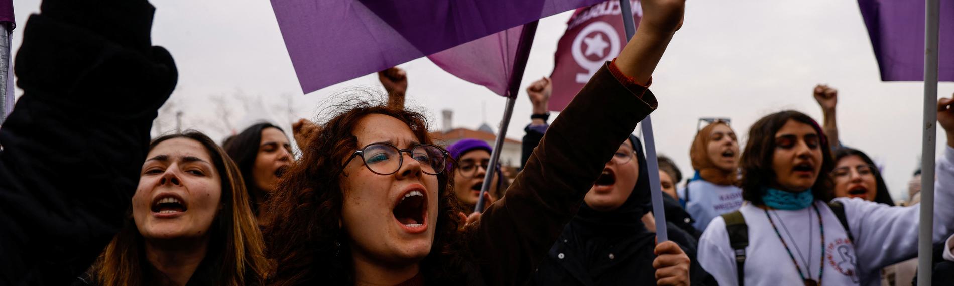 Protestierende Frauen