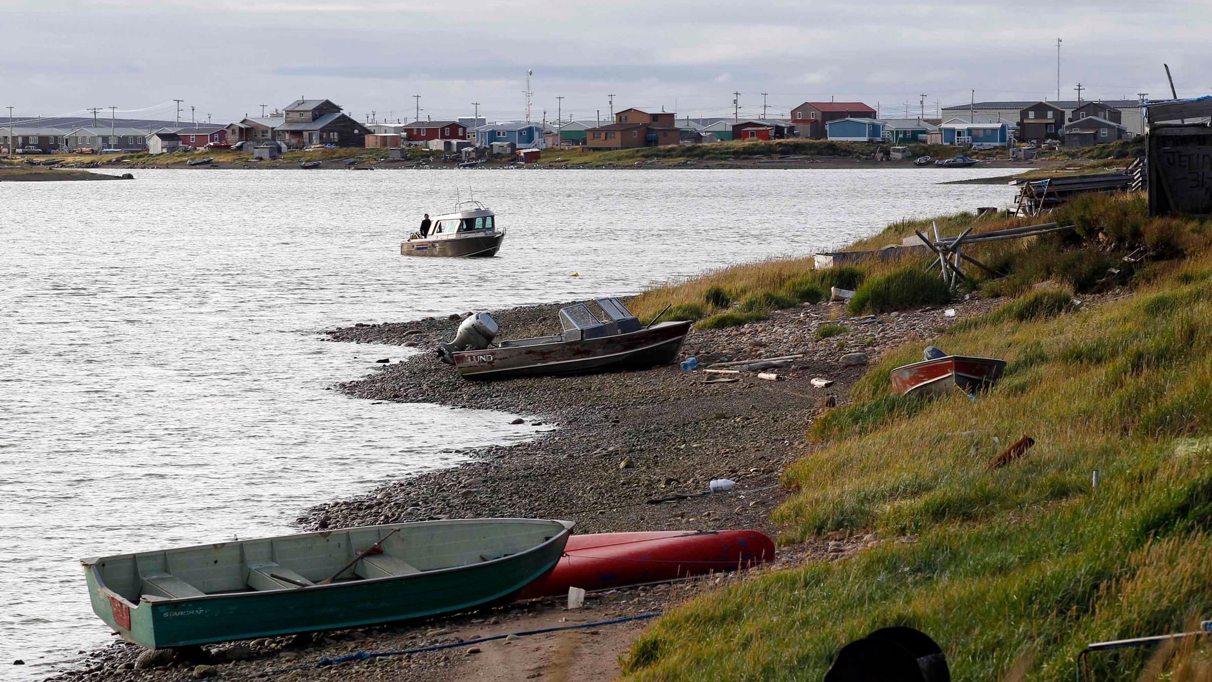 Tuktoyaktuk - Landschaft des kanadischen Dorfes