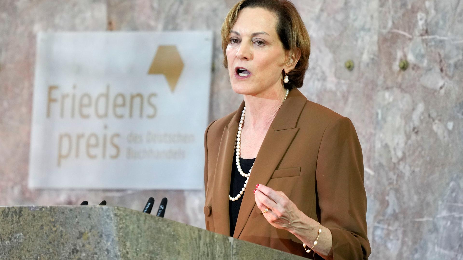 American journalist and historian Anne Applebaum delivers a speech after she was awarded the Peace Prize of the German Publishers and Booksellers Association during a ceremony at the St. Paul's Church in Frankfurt