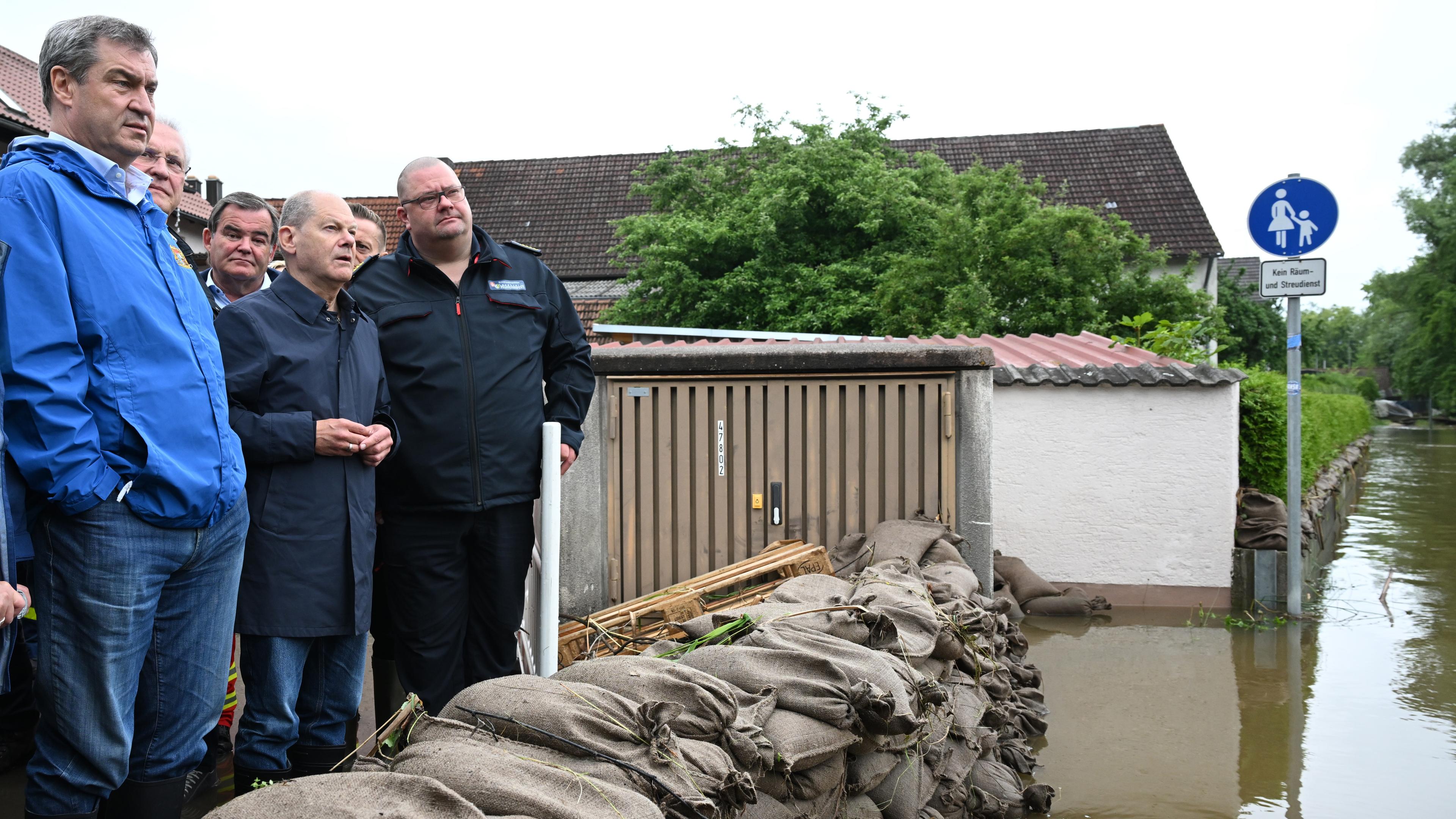 Hochwasser in Bayern - Reichertshofen