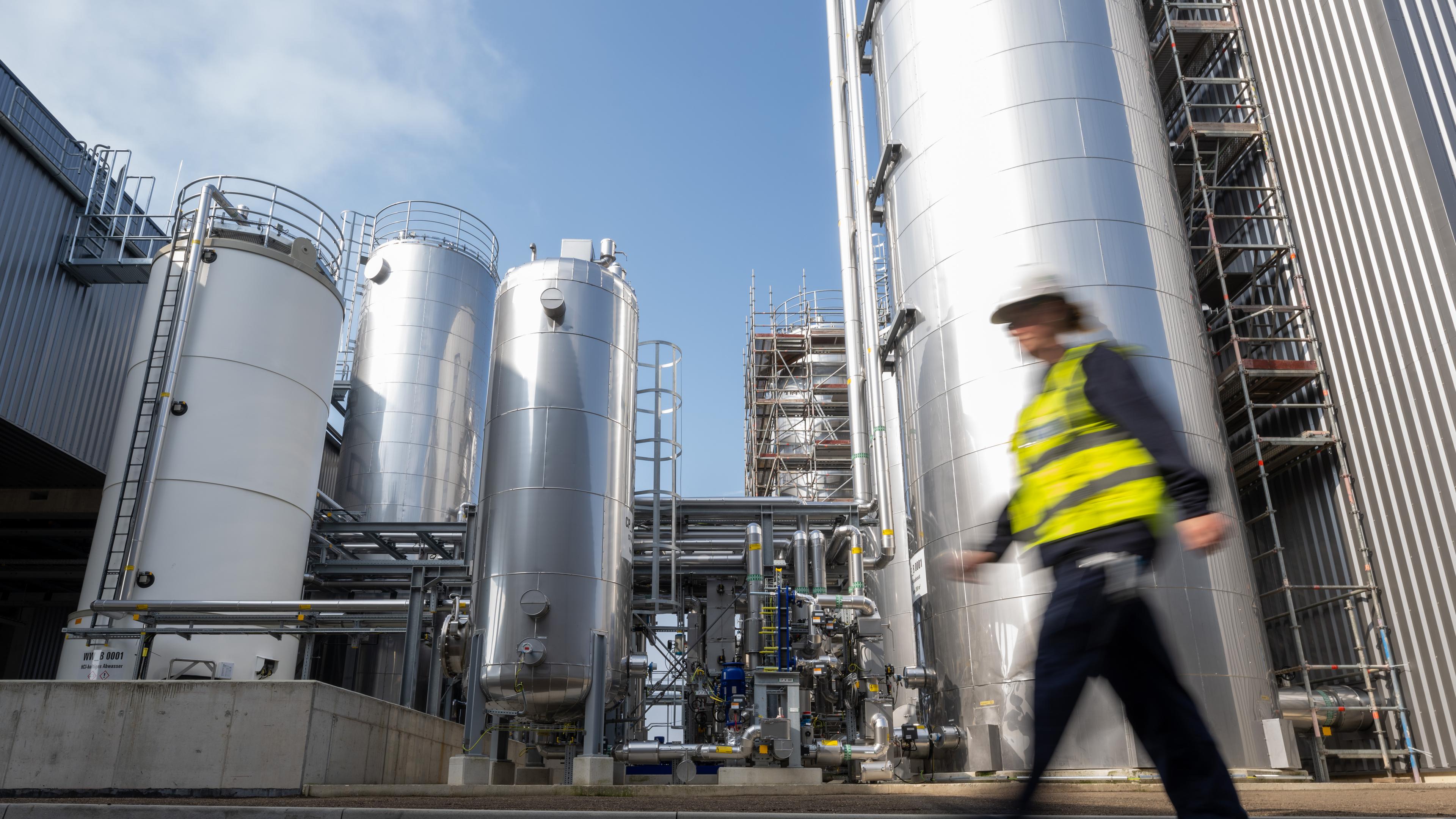 Europas erste Lithiumraffinerie in Bitterfeld eröffnet