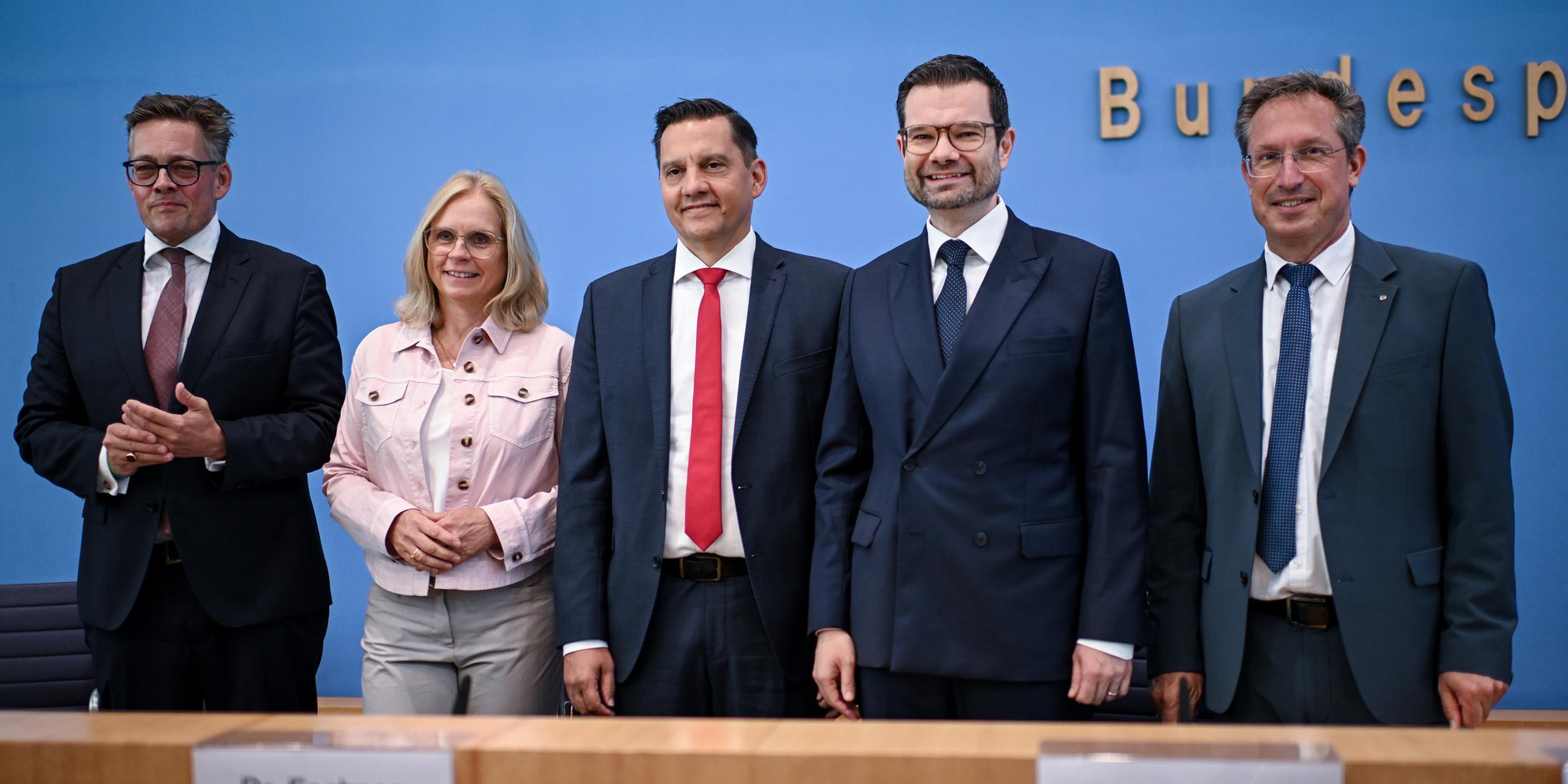 Pressekonferenz zur Stärkung des Bundesverfassungsgerichts