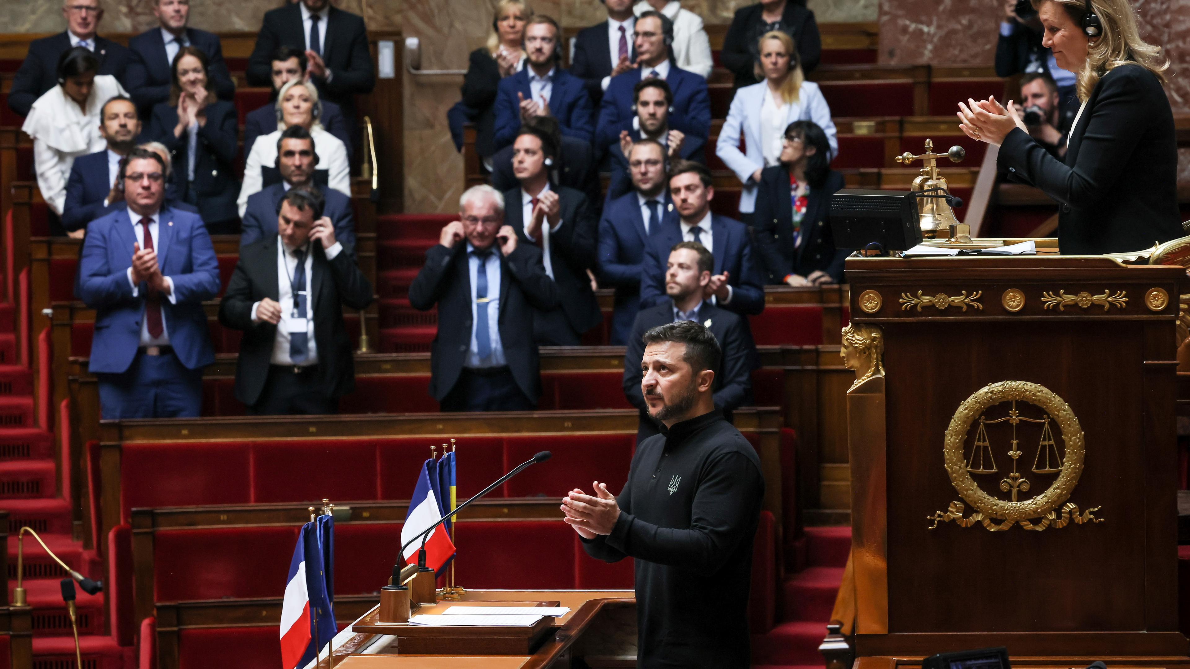 Paris, 07.06.2024: Selenskyj im französischen Parlament