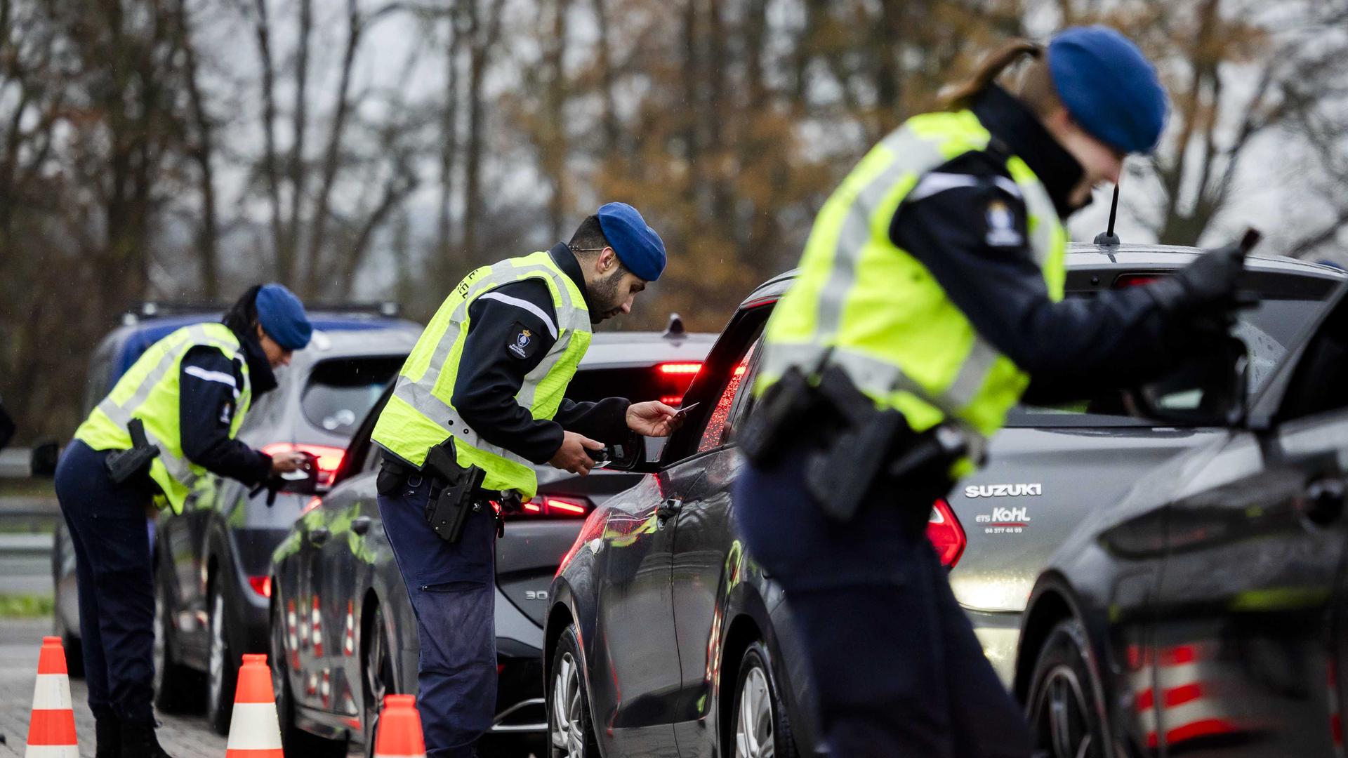 Niederlande führen verschärfte Grenkontrollen ein