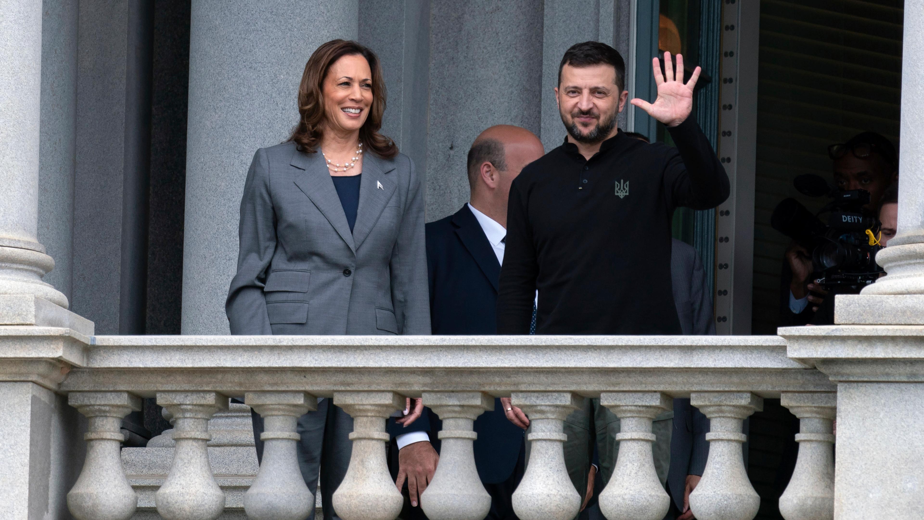 Vizepräsidentin Harris trifft Selenskyj