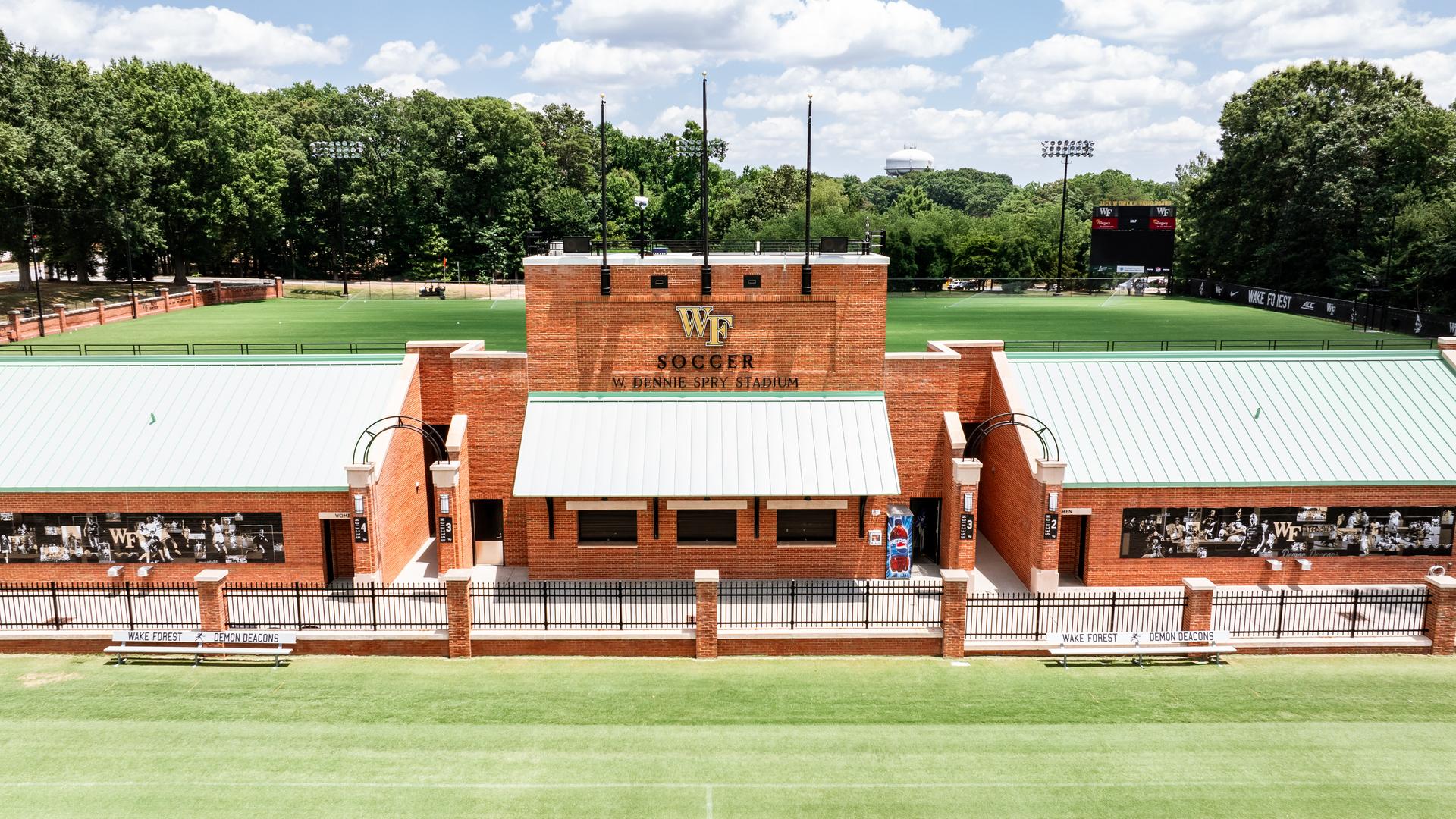 DFB-Quartier: Trainingsgelände Wake Forrest