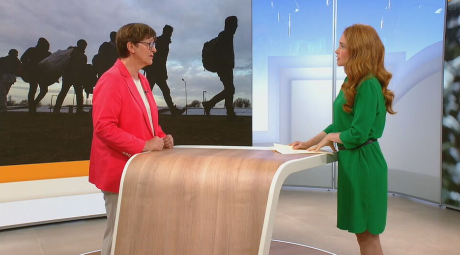 SPD-Vorsitzende Saskia Esken im Gespräch mit ZDF-Mima-Moderatorin Mirjam Meinhardt