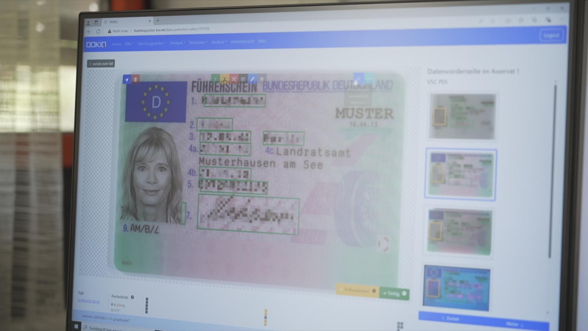 Muster-Personalausweis auf einem Bildschirm