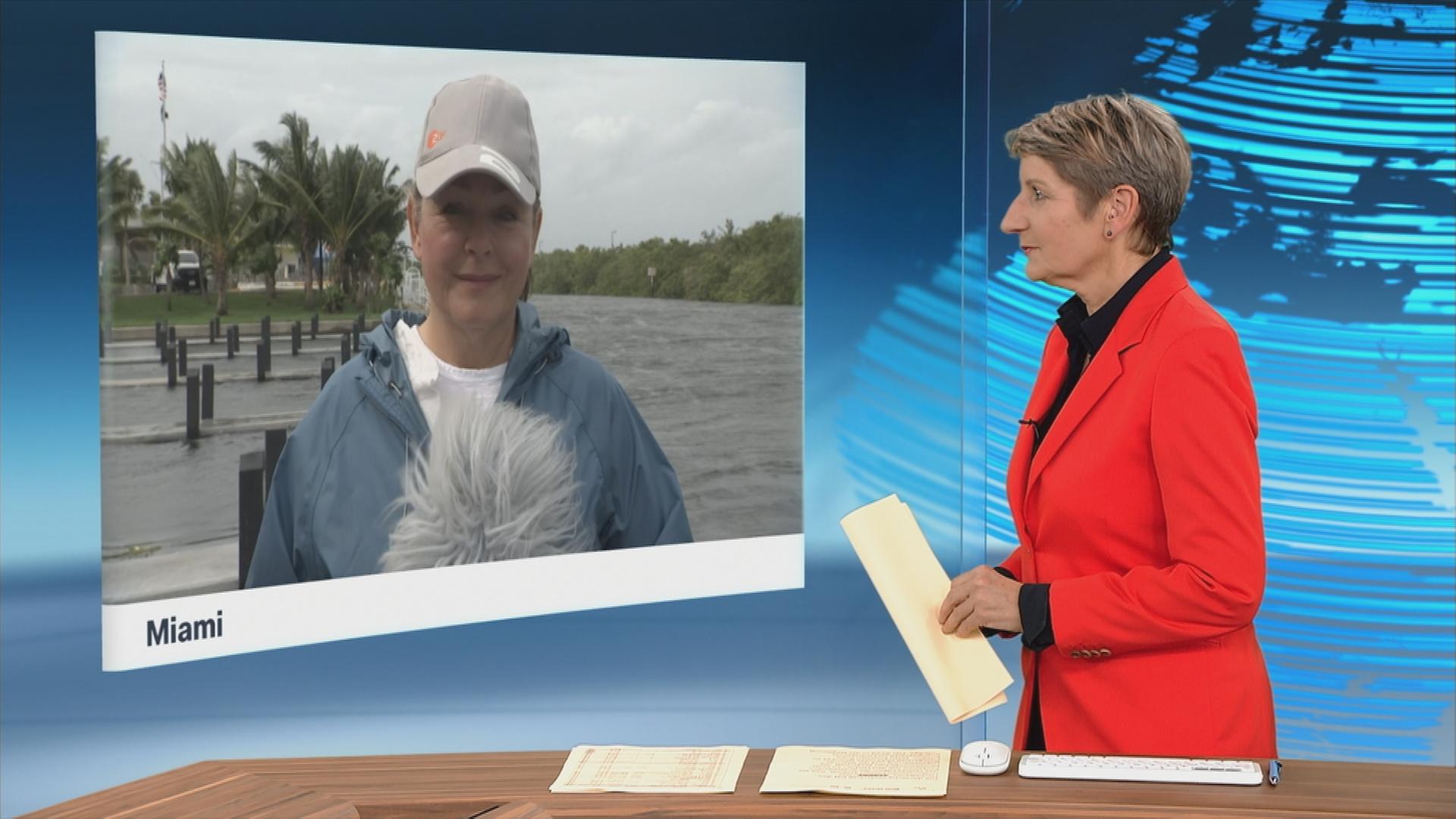 Anne Gellinek im Gespräch mit Claudia Bates
