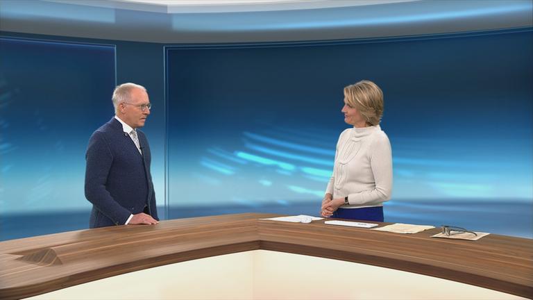 Studiogespräch zwischen Slomka und Korte.