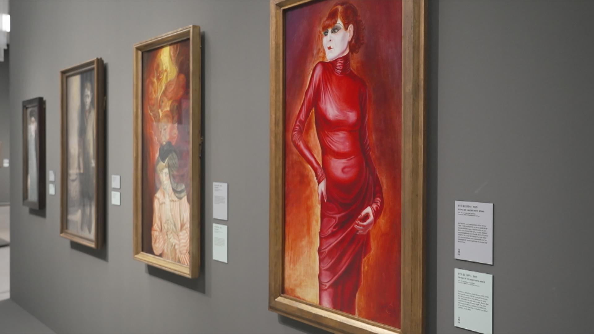 Bilder in der Ausstellung "Neue Sachlichkeit"