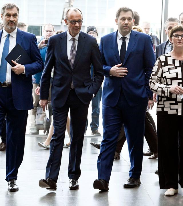 Koalitionsverhandlungen in Berlin: Gemeinsame Pk von CDU, CSU und SPD zur Vorstellung des Koalitionsvertrages