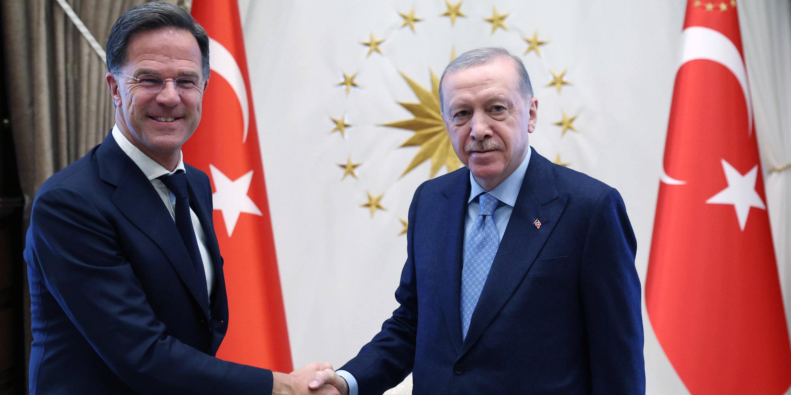 Der türkische Präsident Erdogan empfängt NATO Generalsekretär Rutte in Ankara