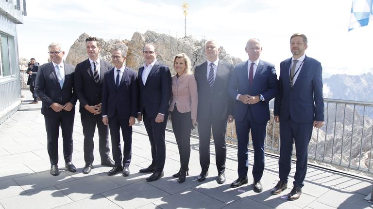 Migrationsgipfel auf der Zugspitze