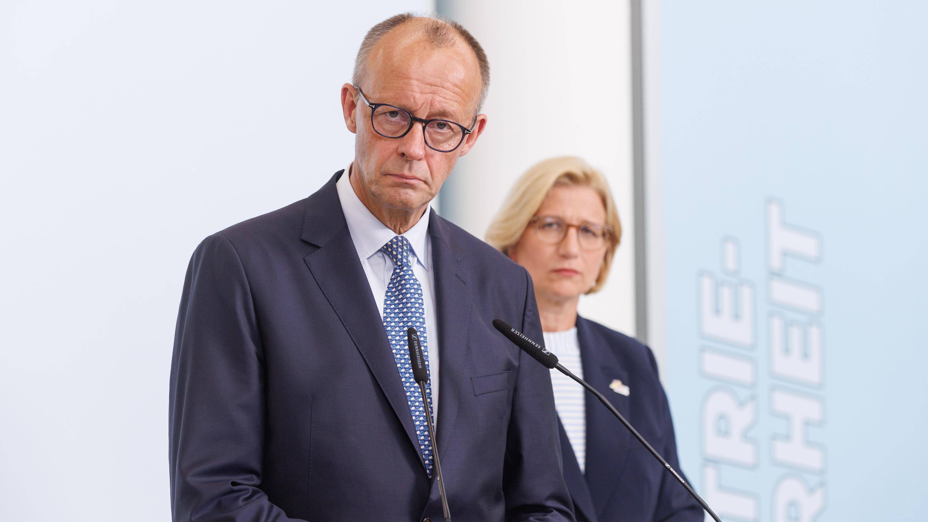 Bundeskanzler Friedrich Merz besucht das Saarland