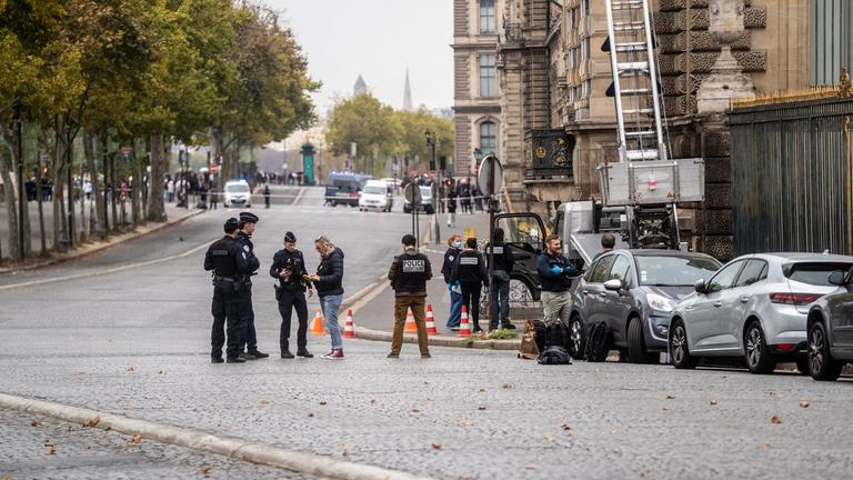 Spektakulärer Einbruch in den Louvre: Wertvoller Schmuck gestohlen