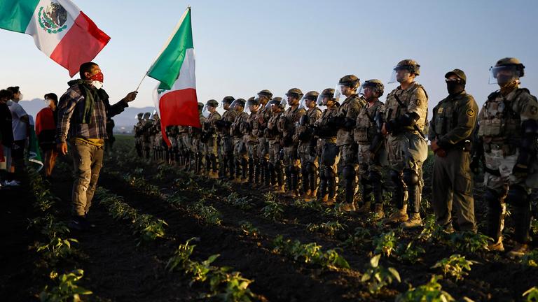 ICE-Razzia auf südkalifornischer Farm löst Proteste aus