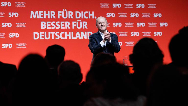 Bundeskanzler Olaf Scholz hat am Freitag in Wolfsburg für die SPD den Bundestagswahlkampf eröffnet.