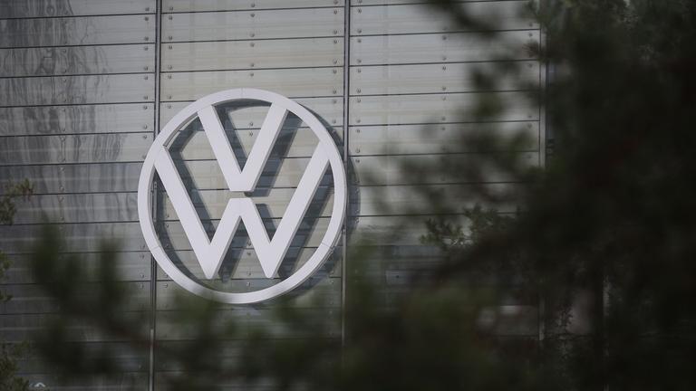 GERMANY-ECONOMY-AUTOMOBILE-EARNINGS-VOLKSWAGEN