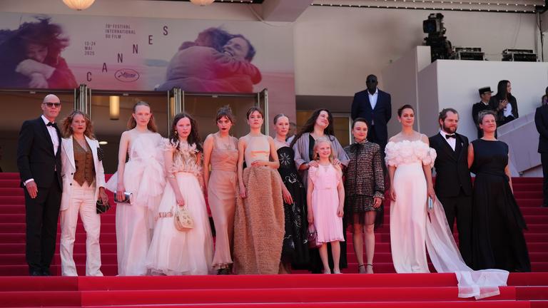 Cannes 2025: Debüt der deutschen Newcomerin Mascha Schilinski