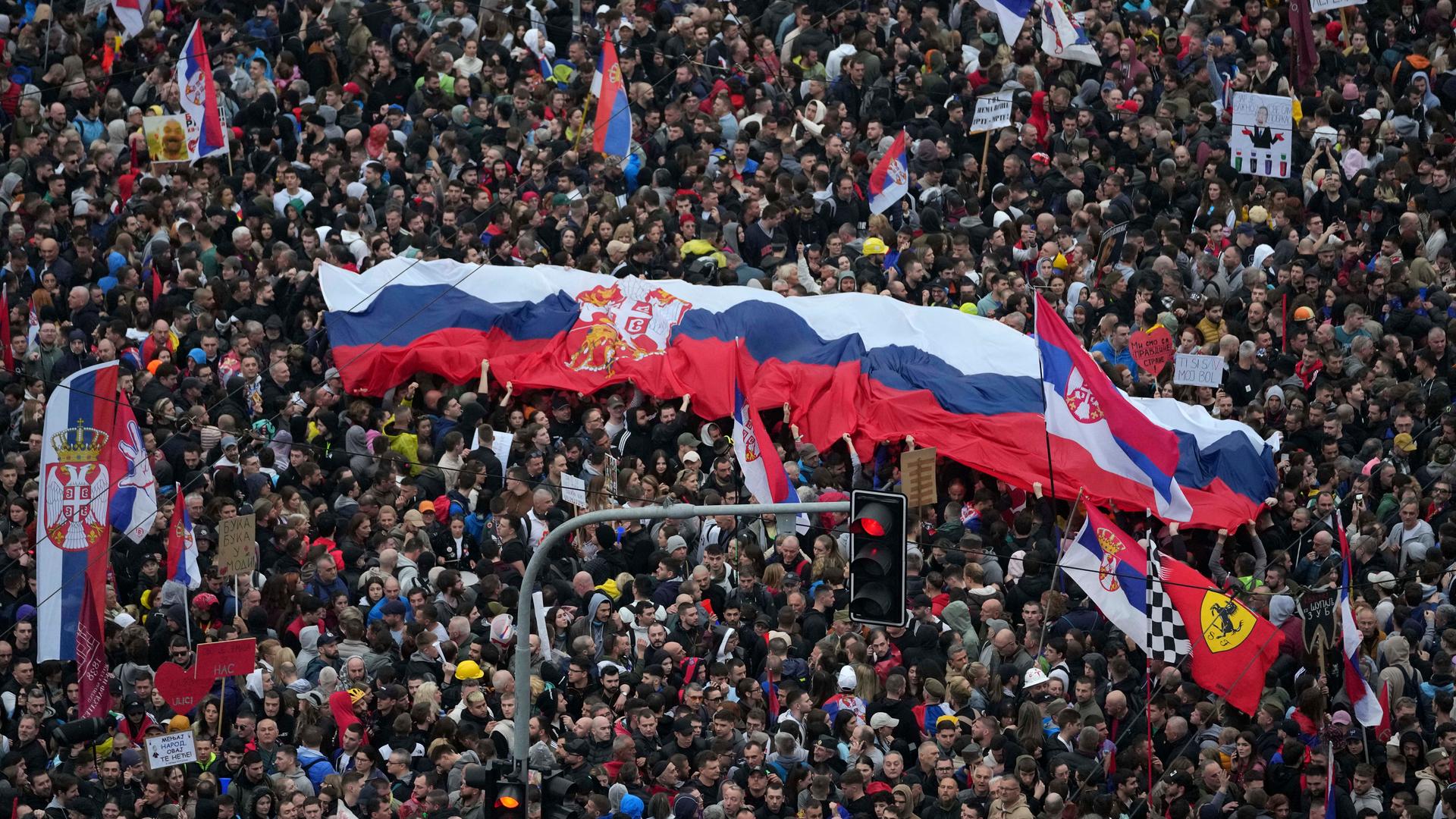 APTOPIX Serbia Protest Tensions
