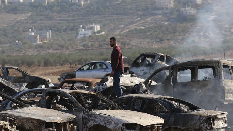 Israelische Siedler legen Feuer an Lagerhaus im Westjordanland