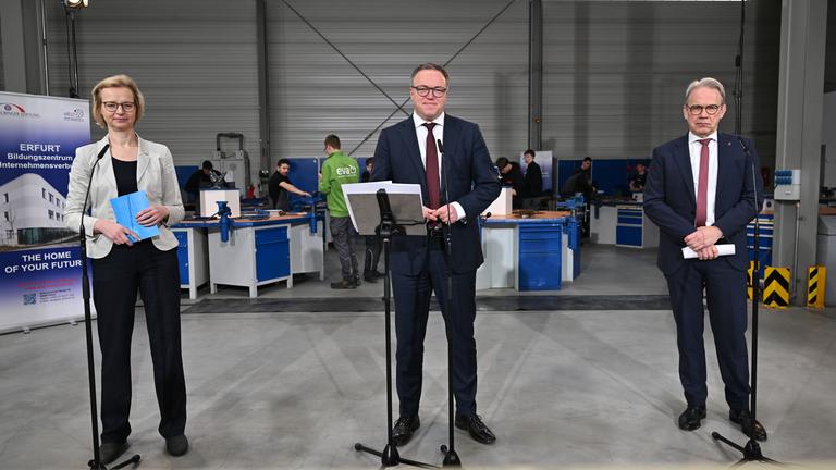 Thüringer Landesregierung zieht Bilanz