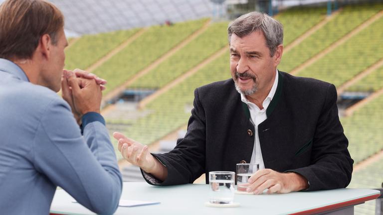  CSU-Vorsitzender Markus Söder spricht im ZDF-Sommerinterview für «Berlin direkt» mit dem Moderator Wulf Schmiese.