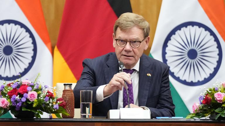 Außenminister Wadephul besucht Indien
