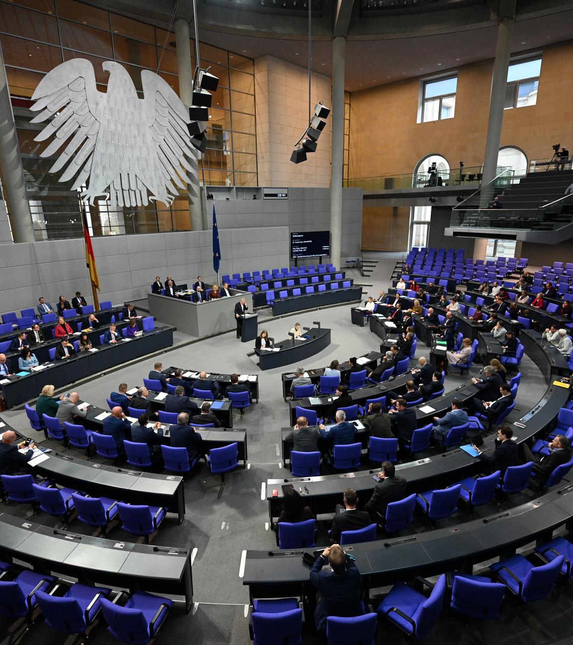 Bundestag berät zum Tariftreuegesetz