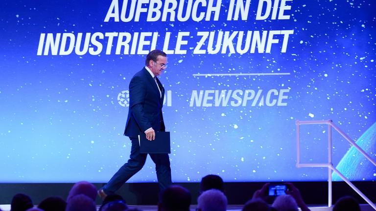 Weltraumkongress New Space Pistorius