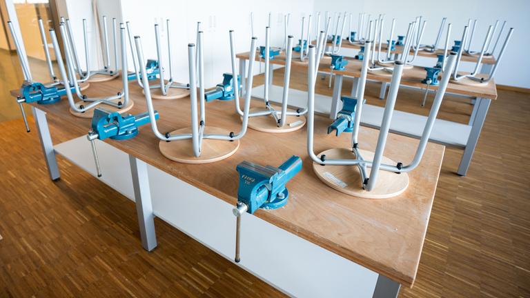 ++ THEMENBILD ++ SCHULE / SCHULBEGINN / UNTERRICHT