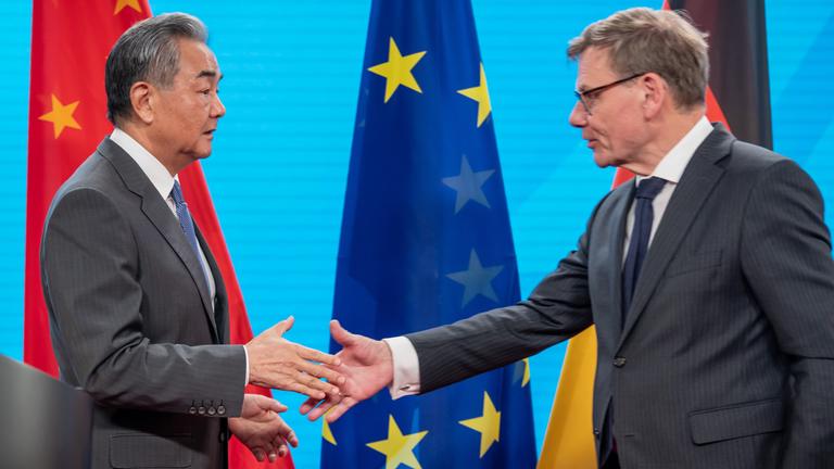 Außenminister Wadephul trifft chinesischen Amtskollegen