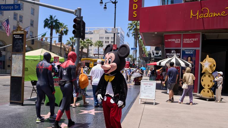 US economy to lose $12.5 billion in spending from international visitors in 2025