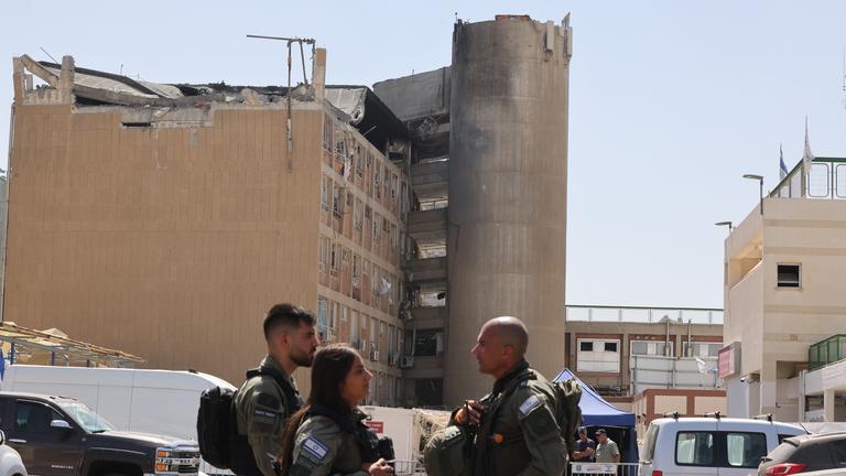 Israeli PM Netanyahu visits Soroka hospital following Iranian strike