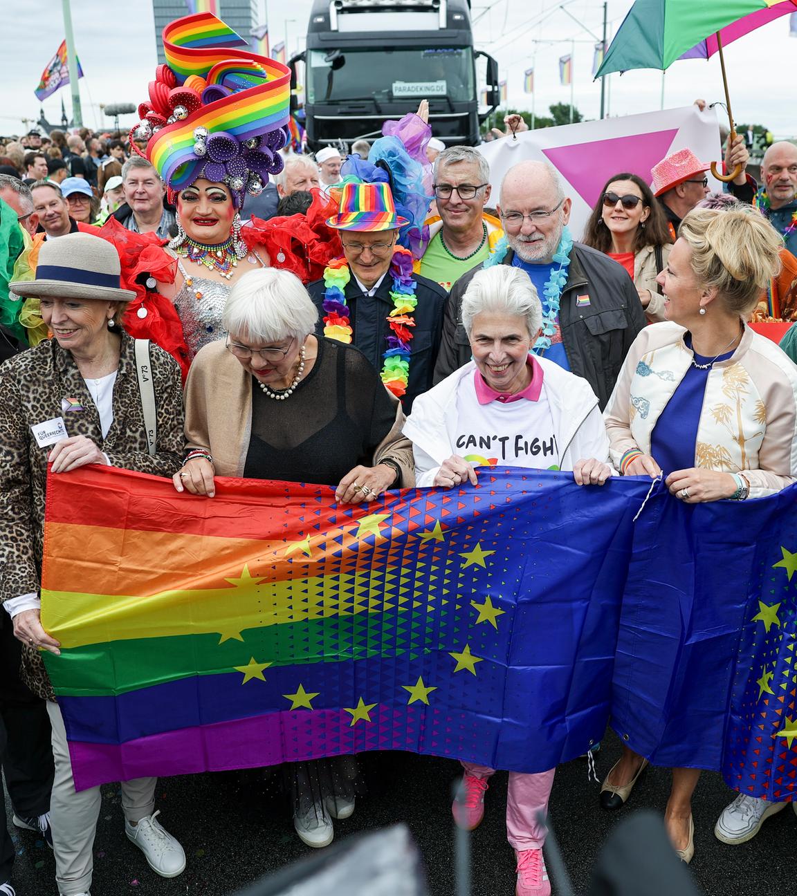 CSD in Köln mit Baerbel Bas, Henriette Reker, Claudia Roth, Karl Lauterbach and Marie-Agnes Strack-Zimmermann
