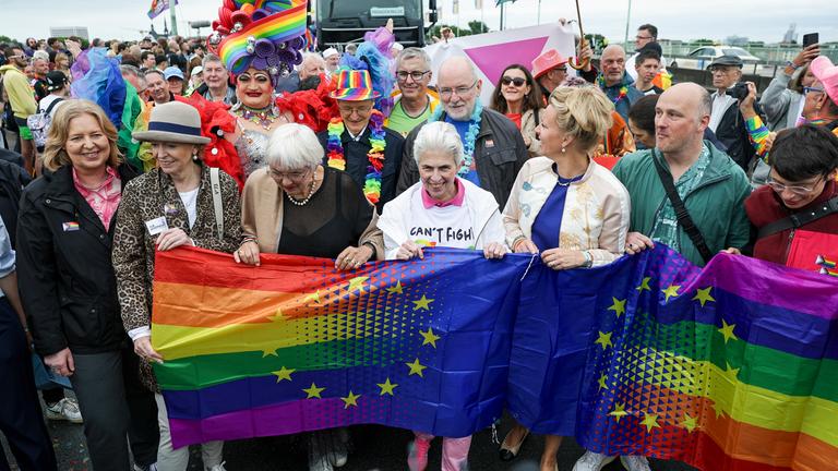 CSD in Köln mit Baerbel Bas, Henriette Reker, Claudia Roth, Karl Lauterbach and Marie-Agnes Strack-Zimmermann